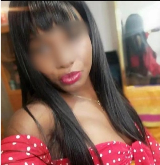 641947485|ADRIACNYS|Chica