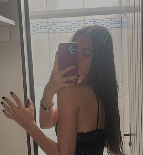 695976592|LORENA|Chica