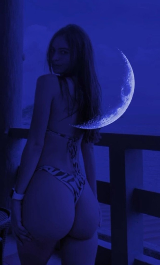 695976592|LORENA|Chica