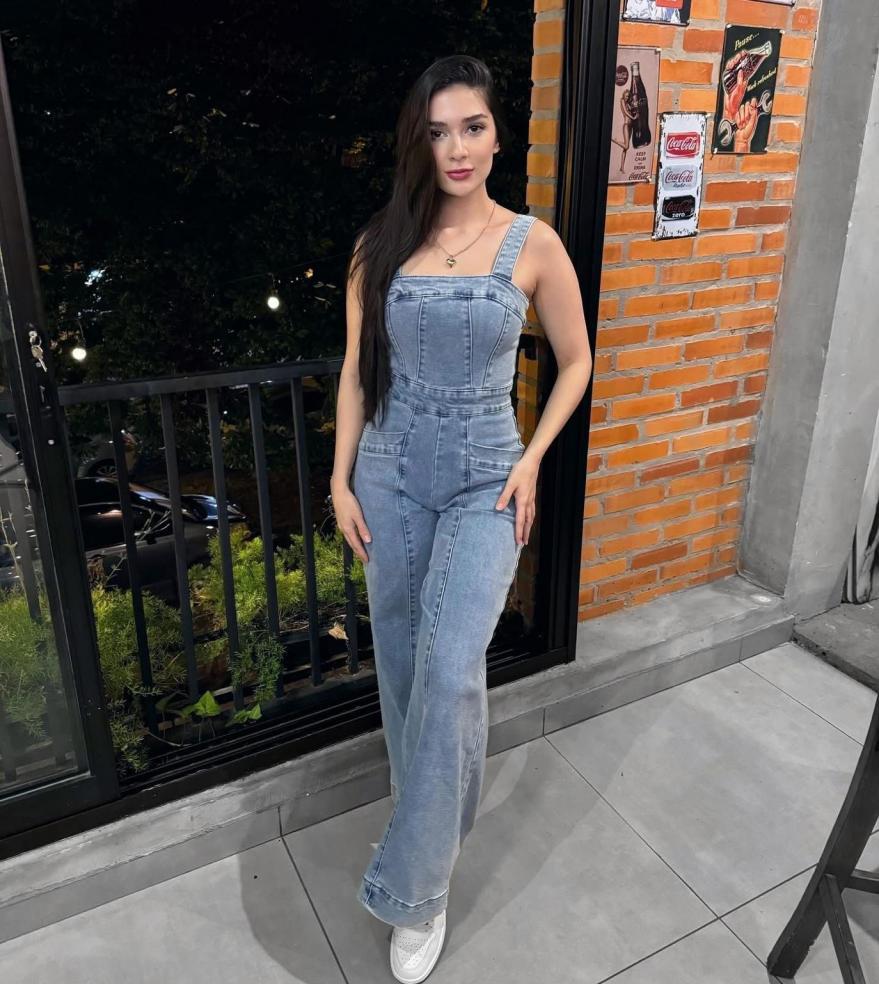 666240822|LARISA|Chica
