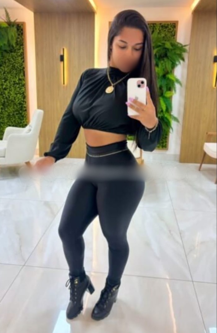 650763594|ANA|Chica