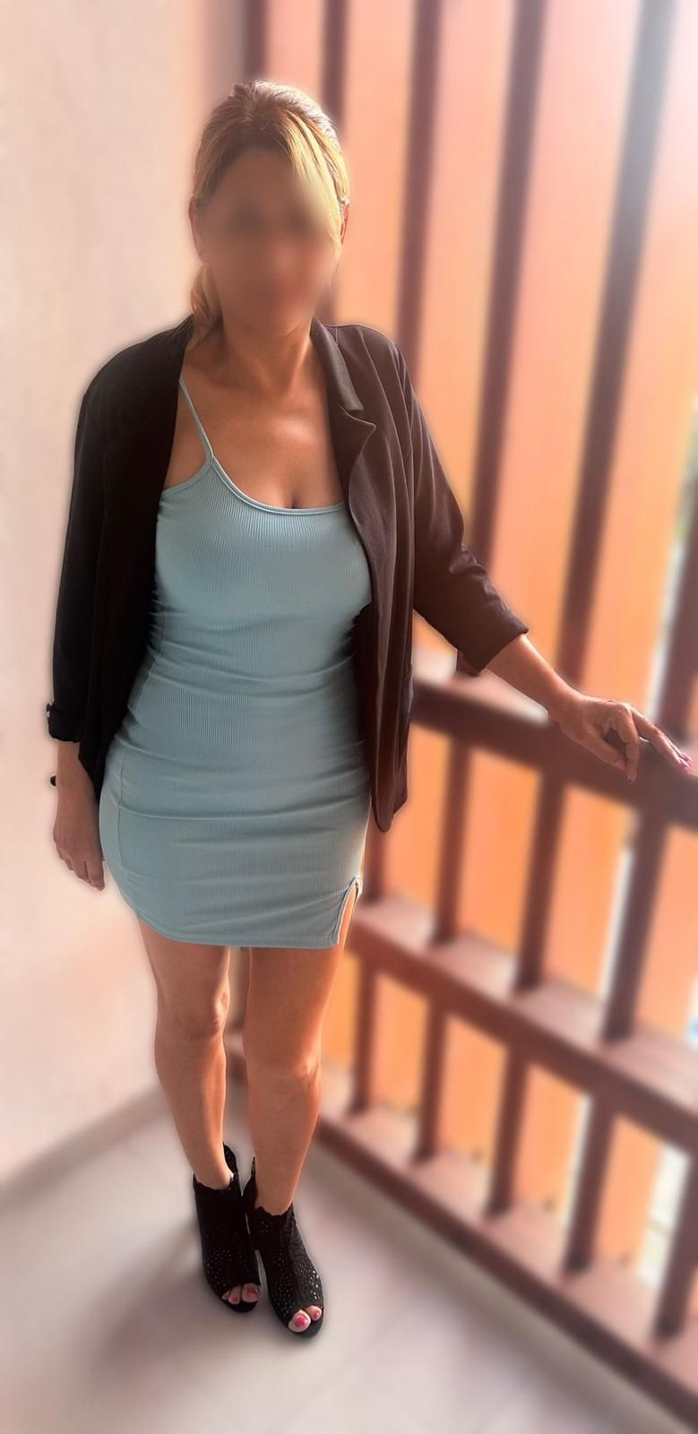 612576047|NAIA|Chica