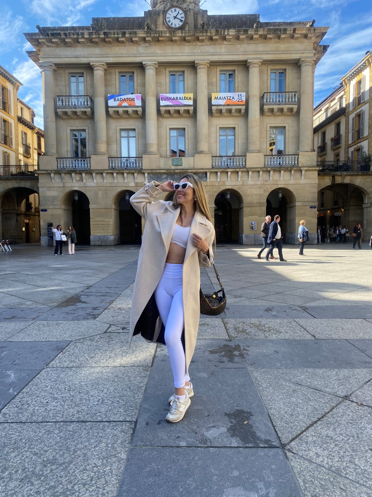 632910452|ROMA|Chica