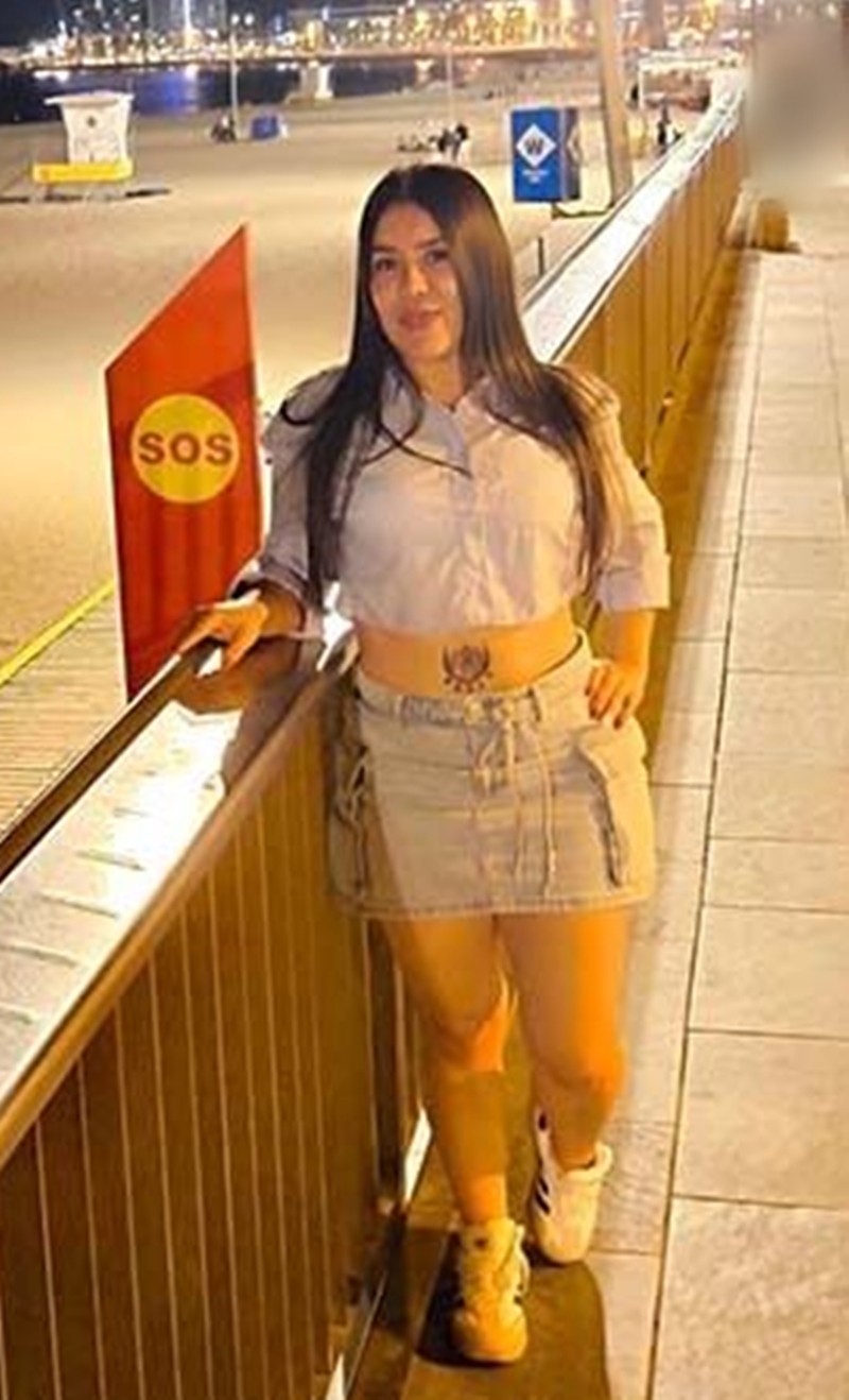 680687637|SARA|Chica