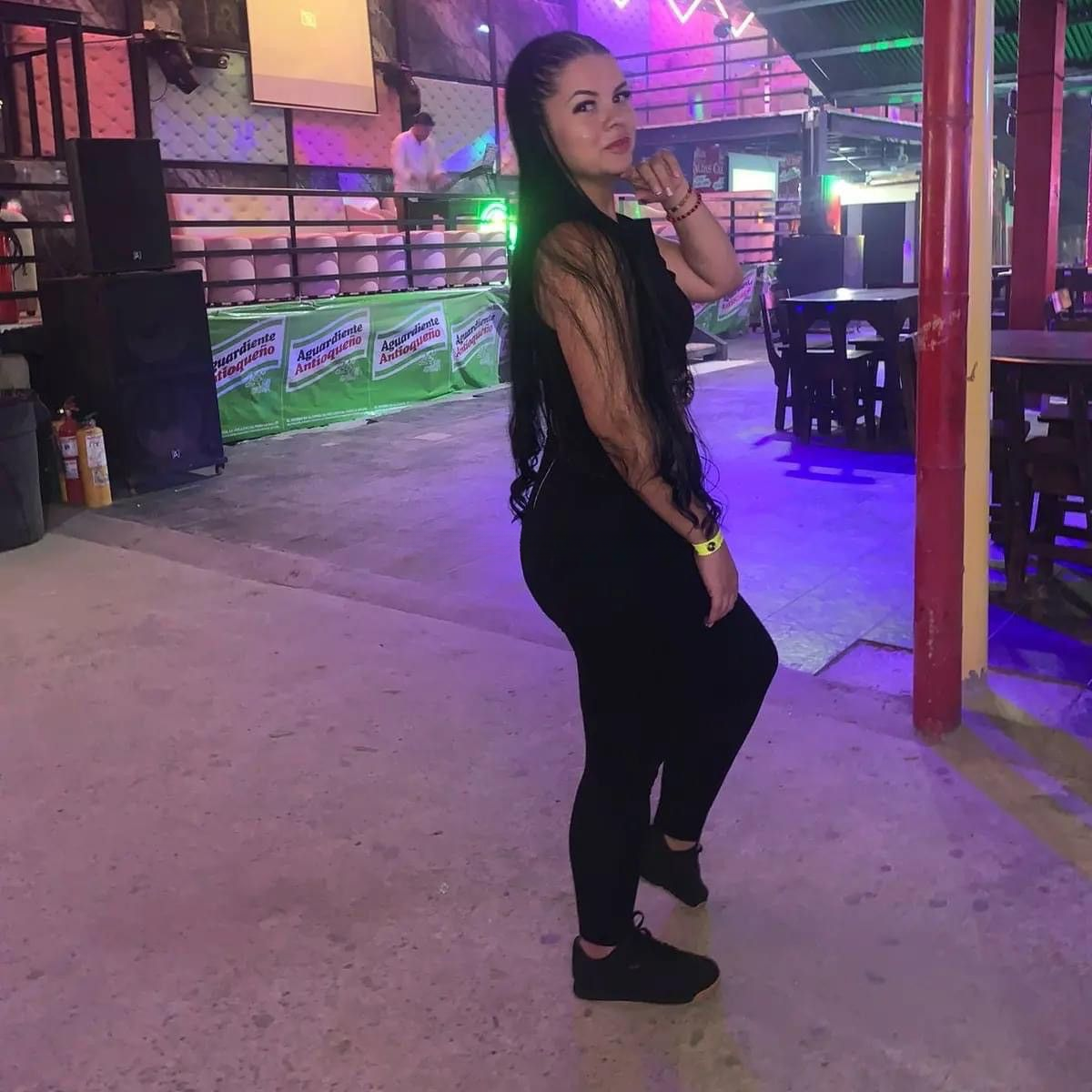 641567385|MIA|Chica
