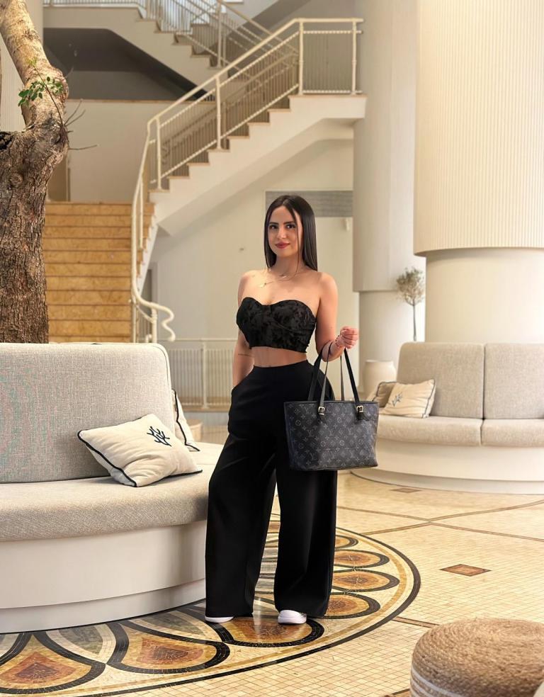 604133258|VALERY|Chica
