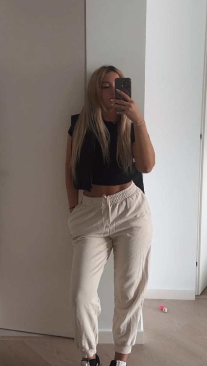 642445261|MARIA|Chica