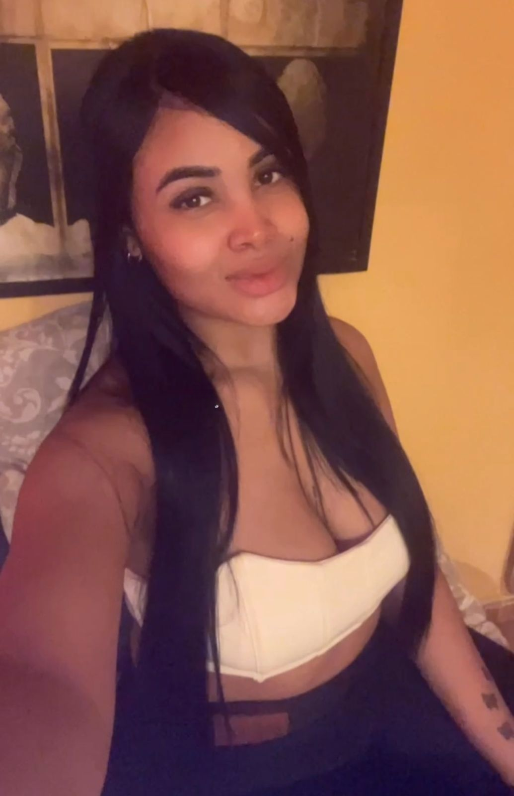 613314267|NIKOL|Chica