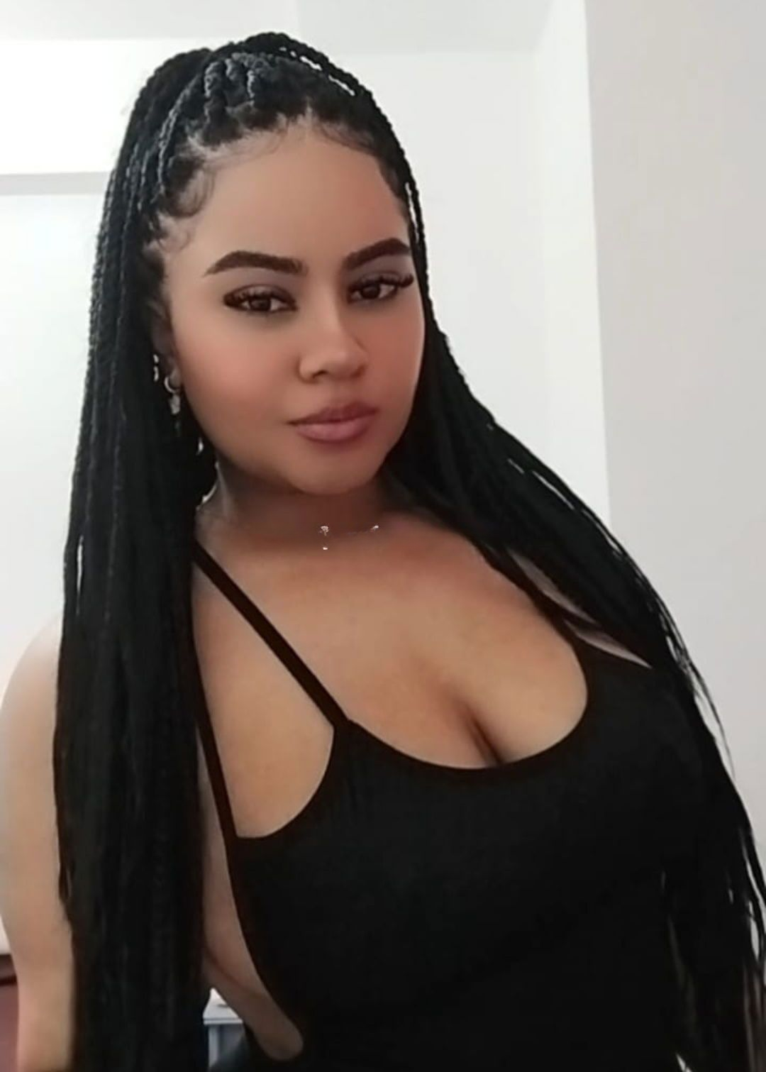 613207417|GEORGINA|Chica