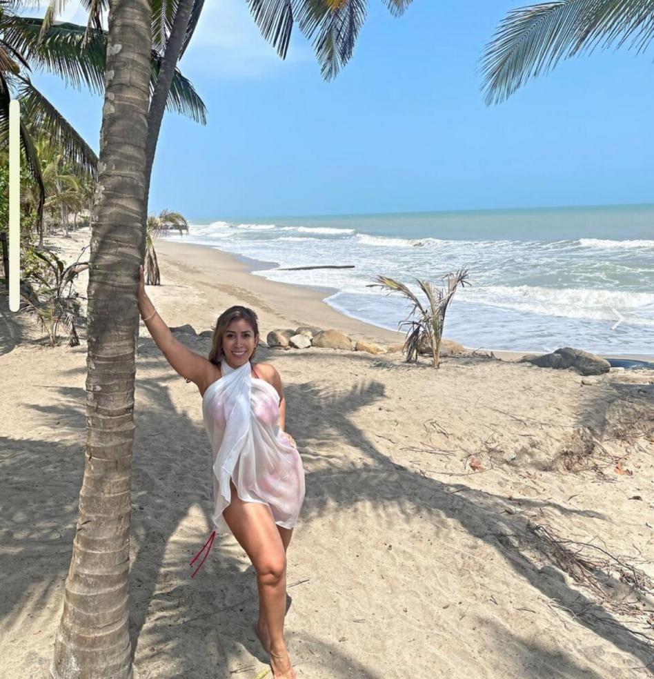 641156961|ELIANA|Chica