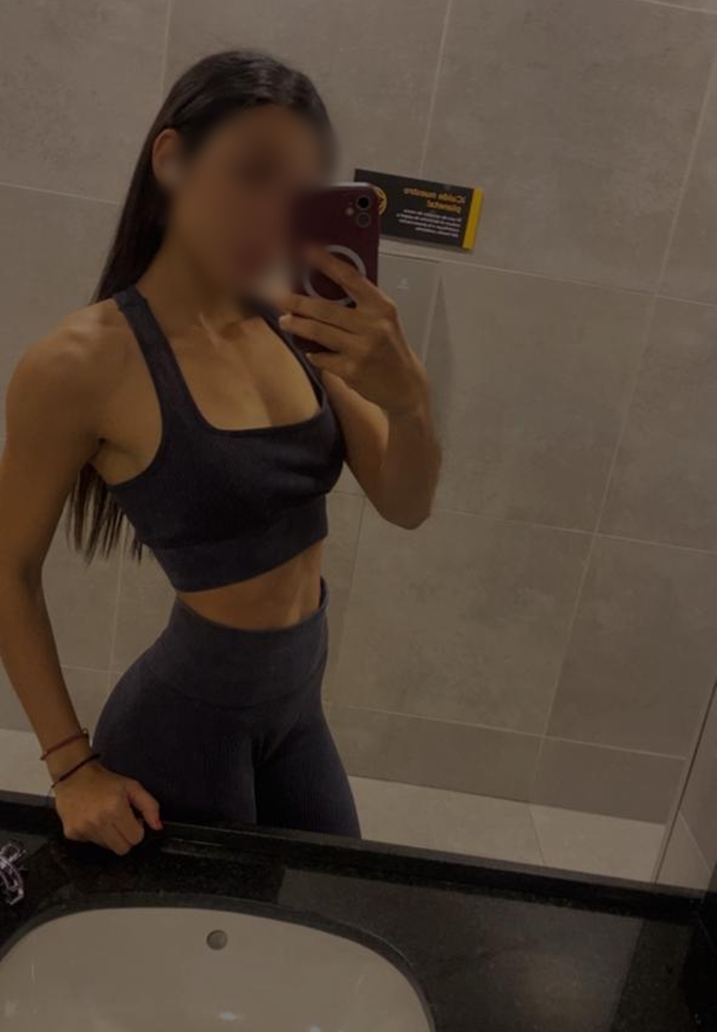 650358237|CAMILA|Chica