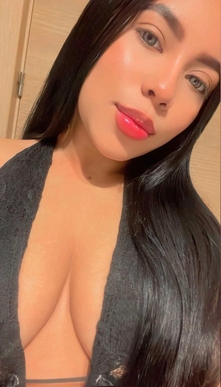 635713171|CATALINA|Chica