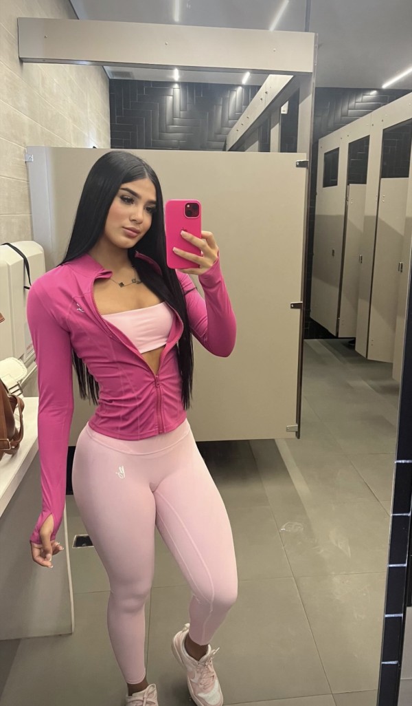 613996075|LATINA|Chica