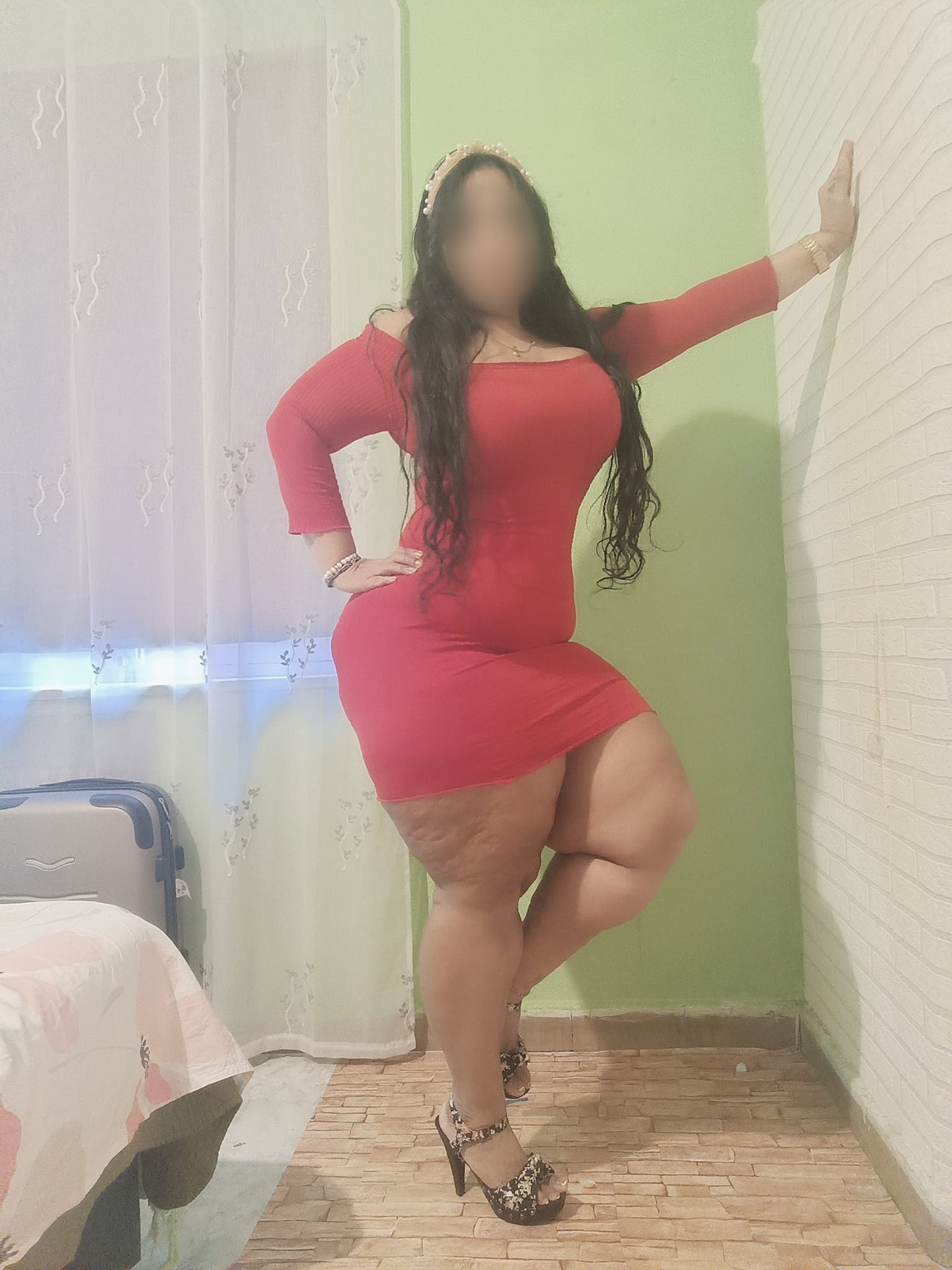 612245890|JOLY|Chica