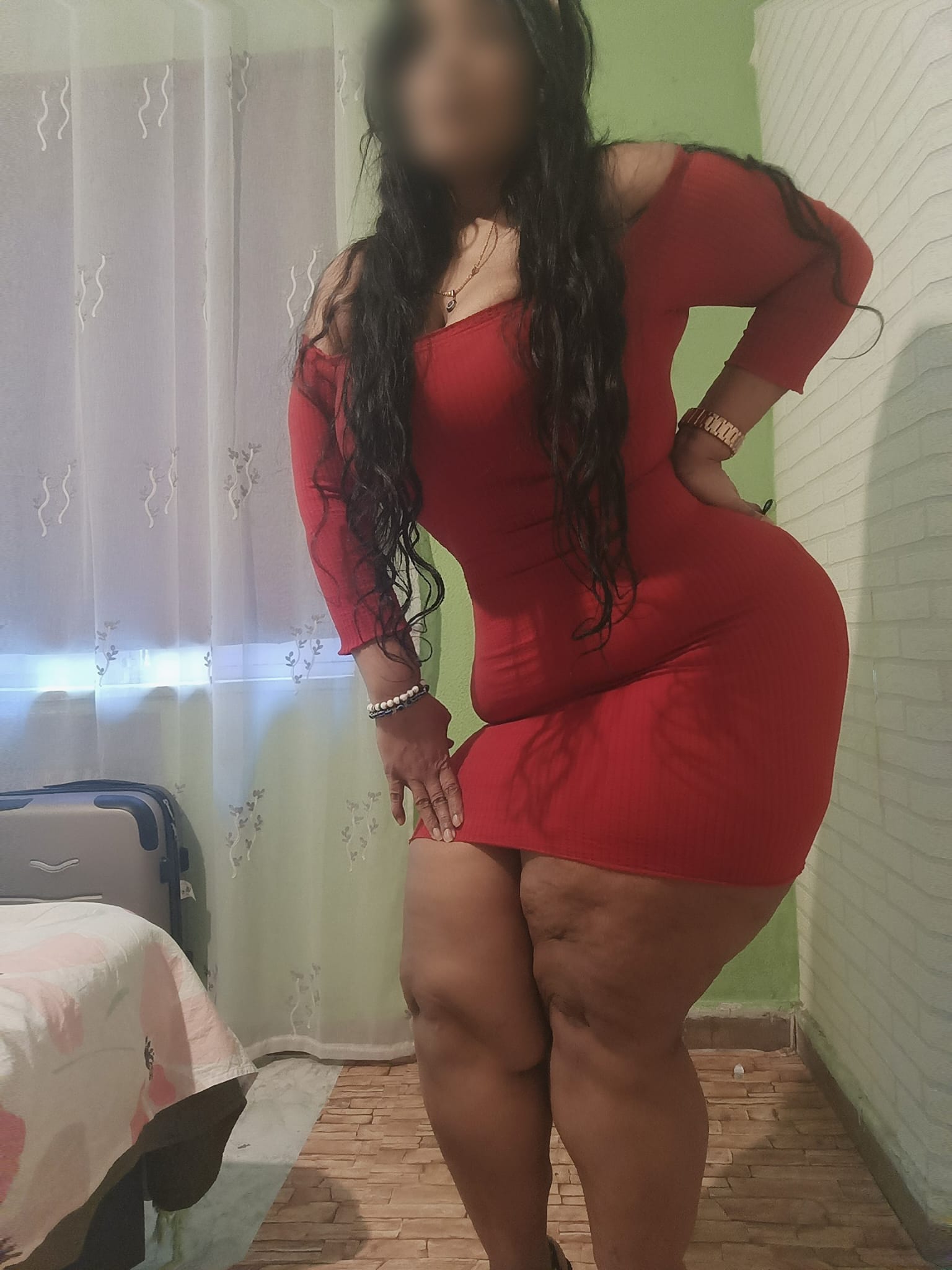612245890|JOLY|Chica