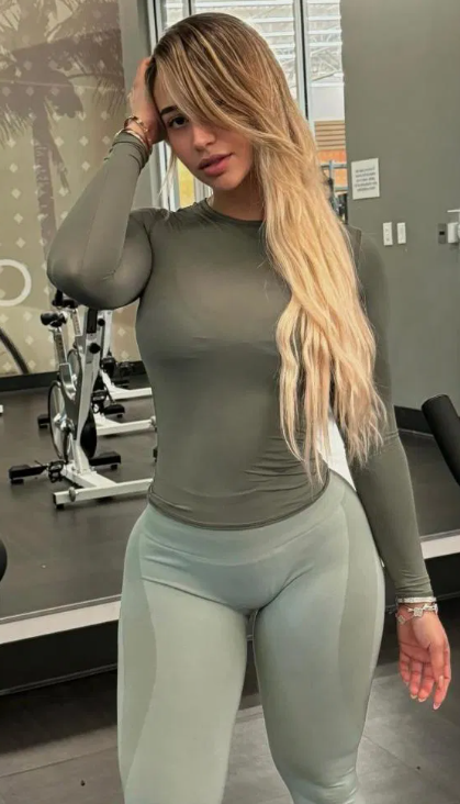 613525558|LINA|Chica