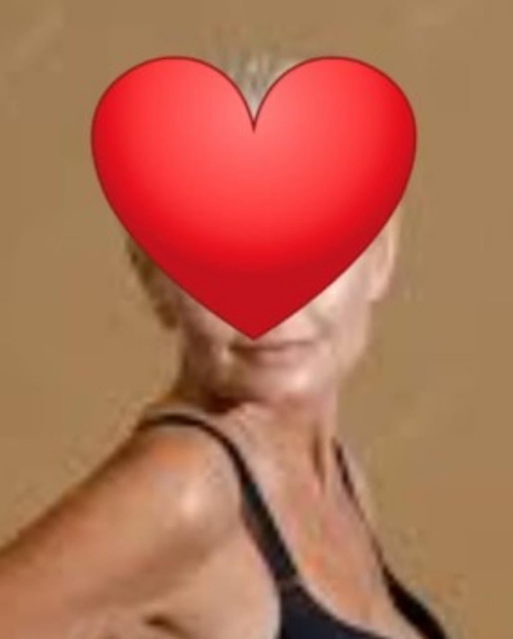 628352205|AIISHA|Chica