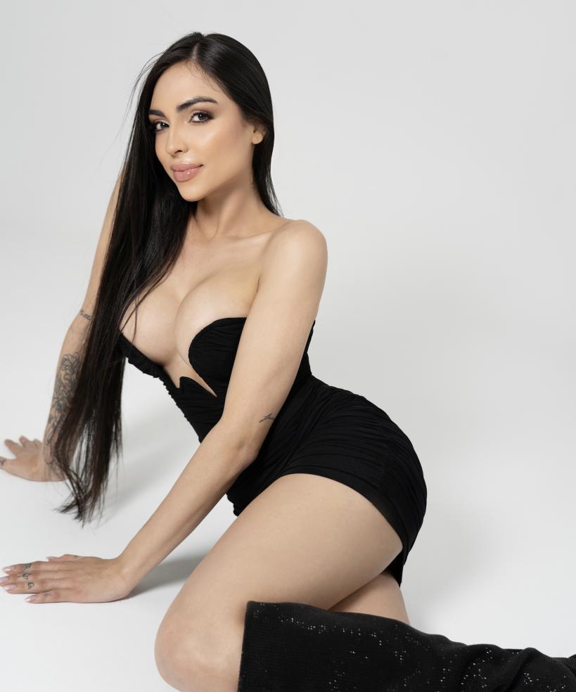 666102715|MARTINA|Chica