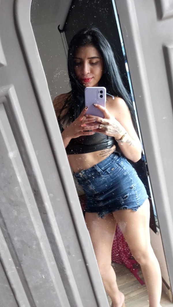 643231055|LATINA|Chica