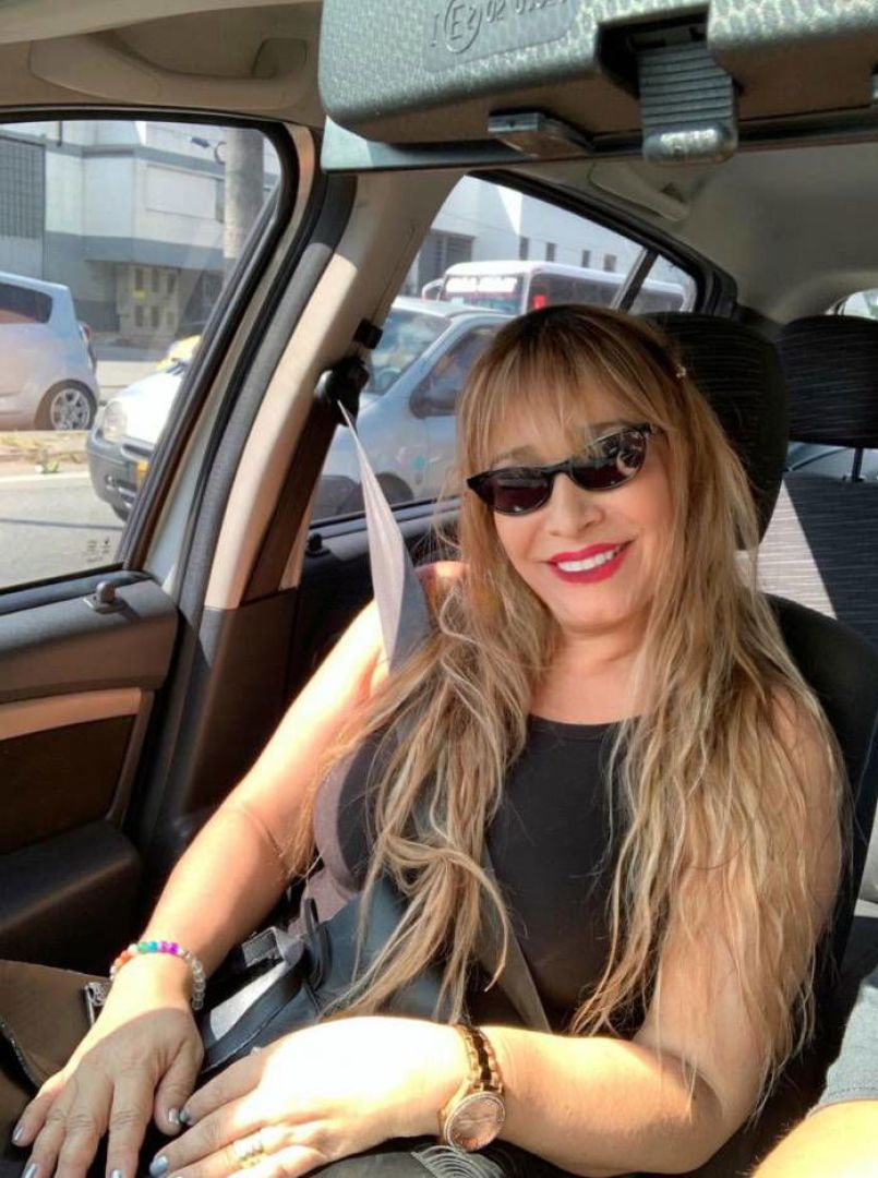 657175463|LAURA|Chica
