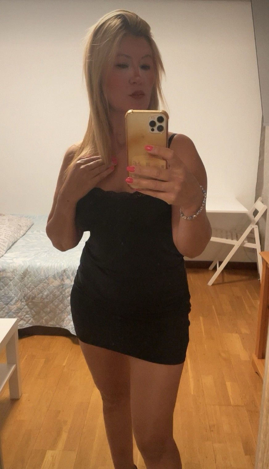 622956831|SUZY|Chica
