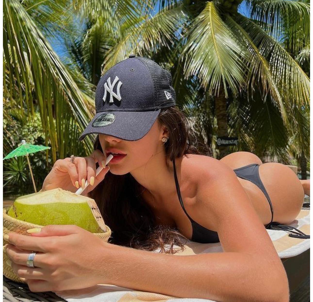 624694100|THALÍA|Chica