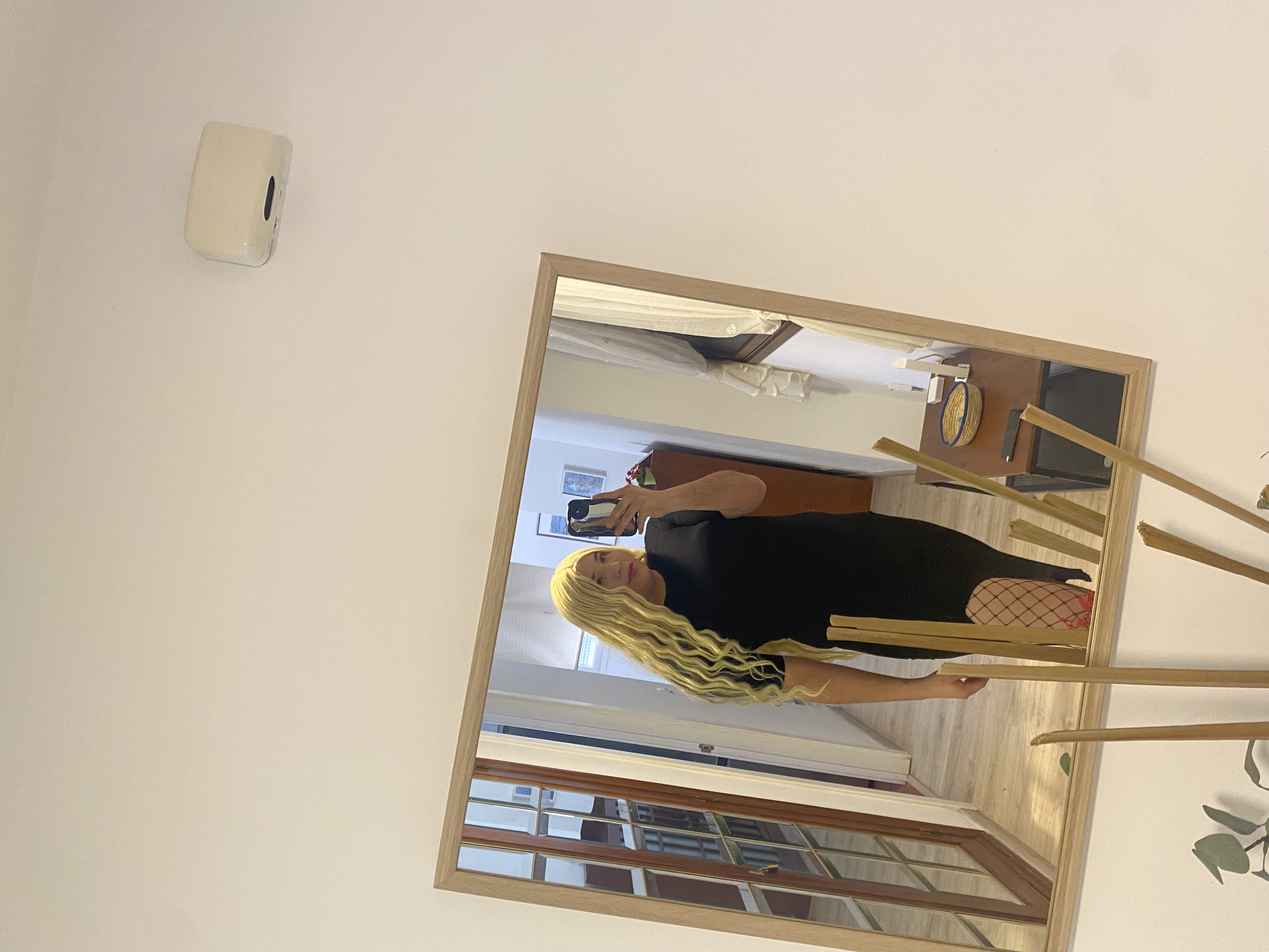 604828733|JENNIFER|Transexual