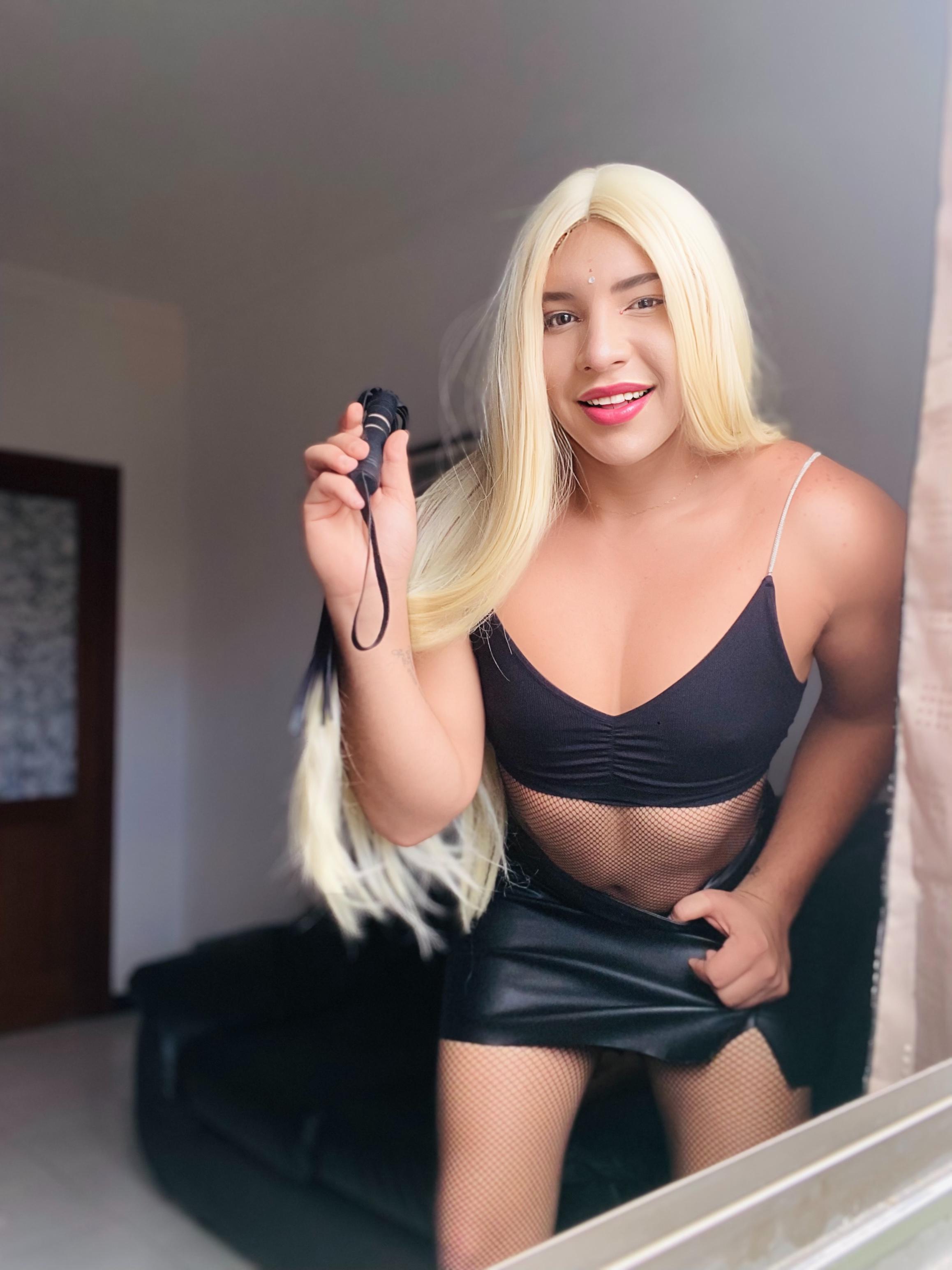 604828733|JENNIFER|Transexual