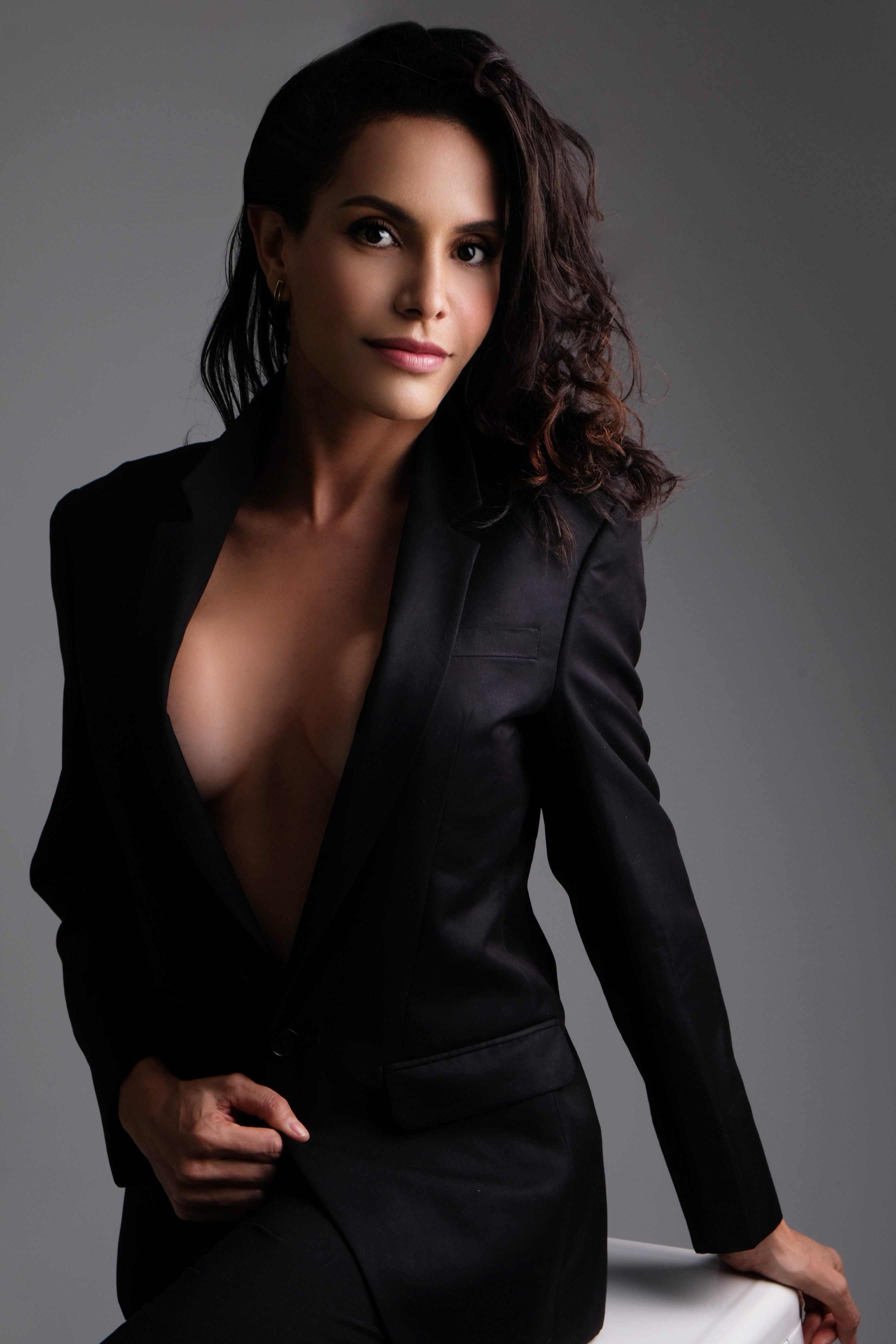 613553831|ANA|Chica