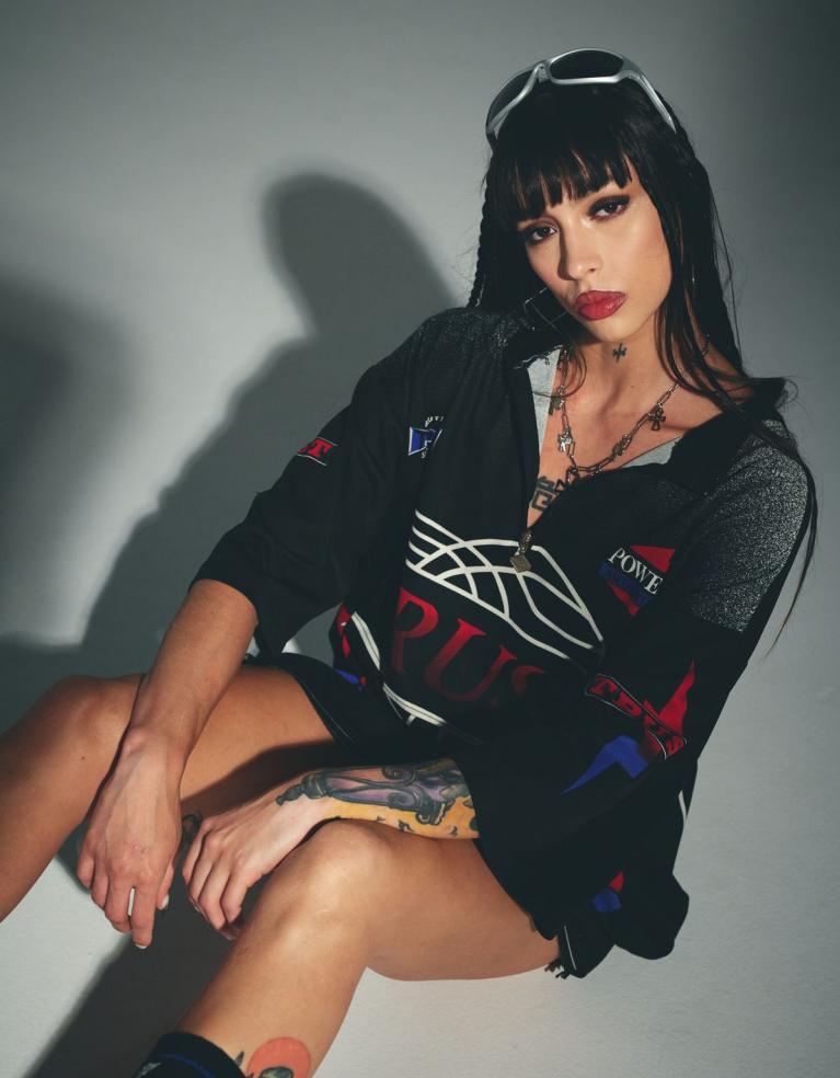631584470|VIOLETA|Chica