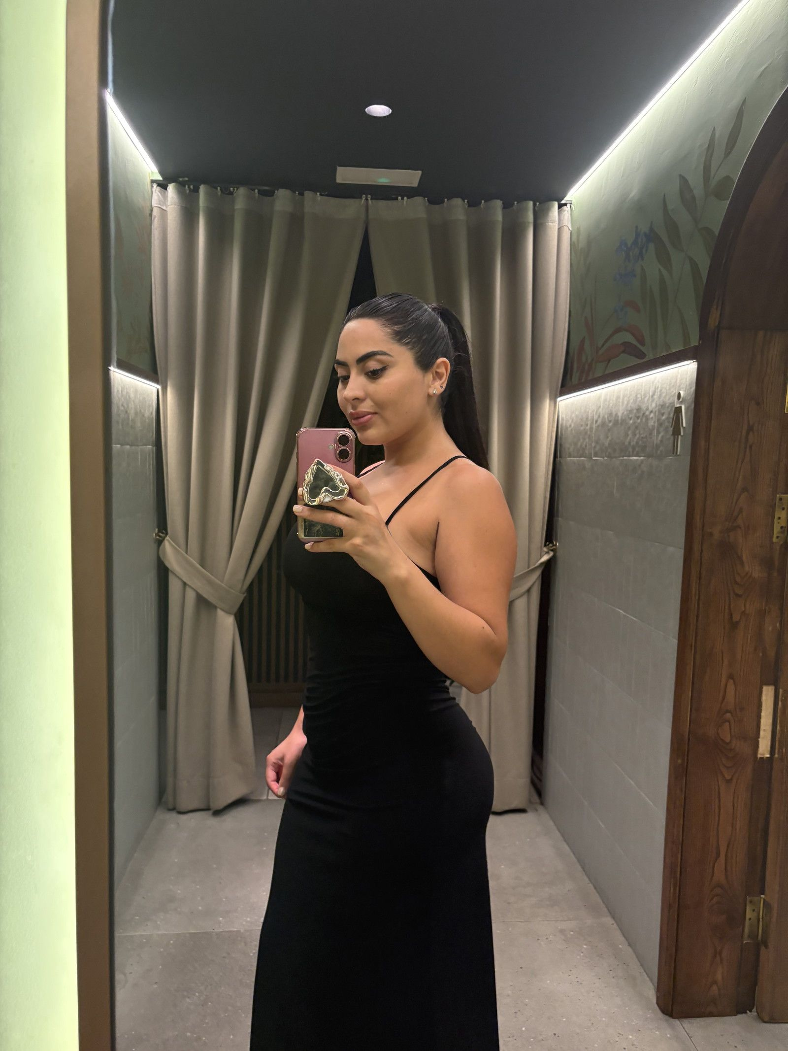 663046523|ALEJANDRA|Chica