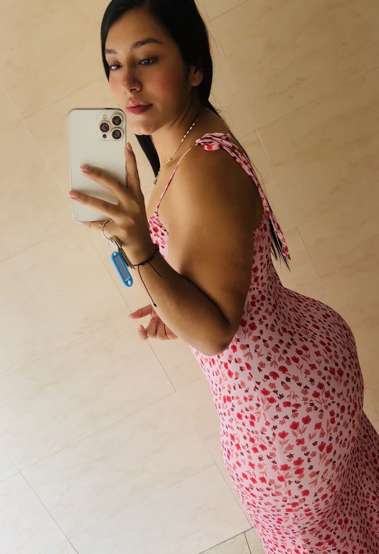 613134031|ANTONELLA|Chica
