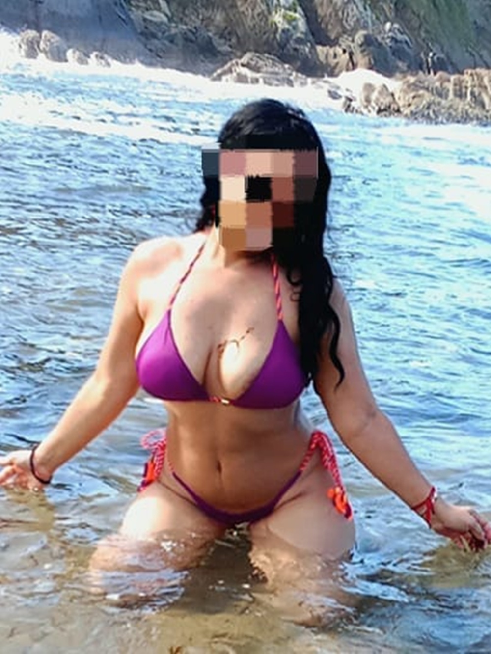 604307960|KELLY|Chica