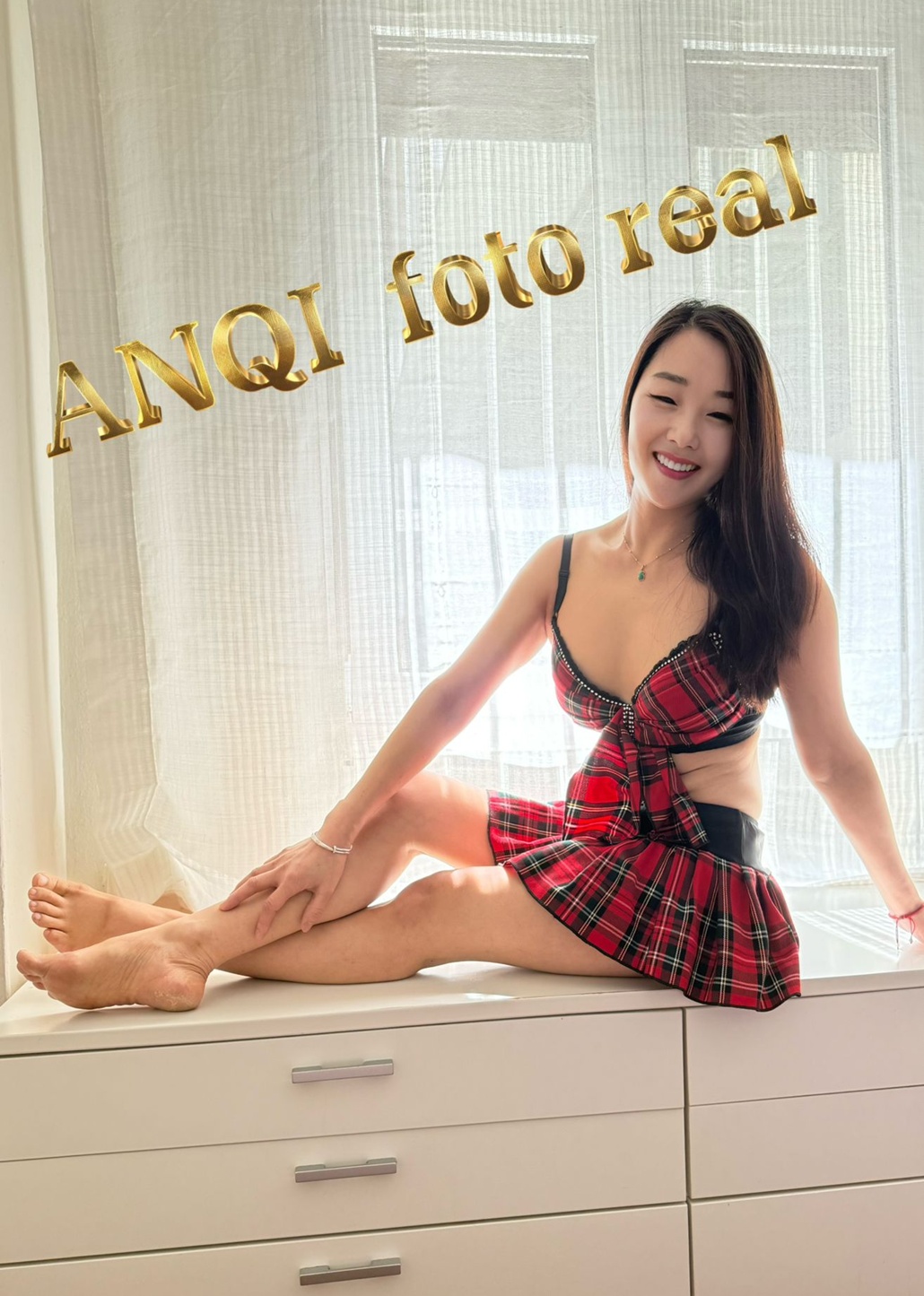 654100477 | ANQI | Escort