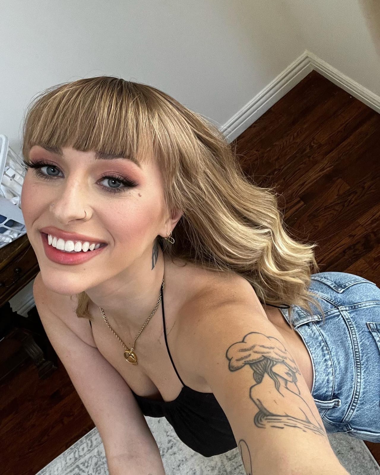 613964249|MIA|Chica