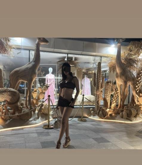 634340869|MIA|Chica