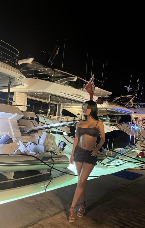 634340869|MIA|Chica
