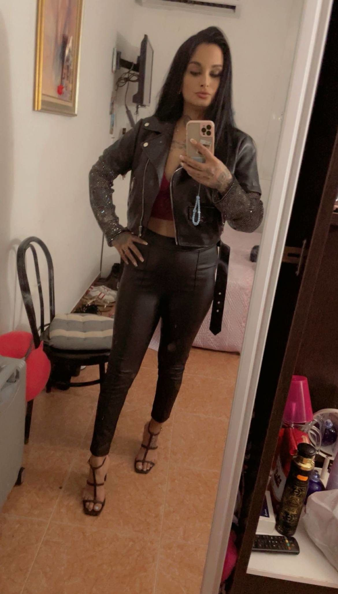 694294908|VANESSA|Chica