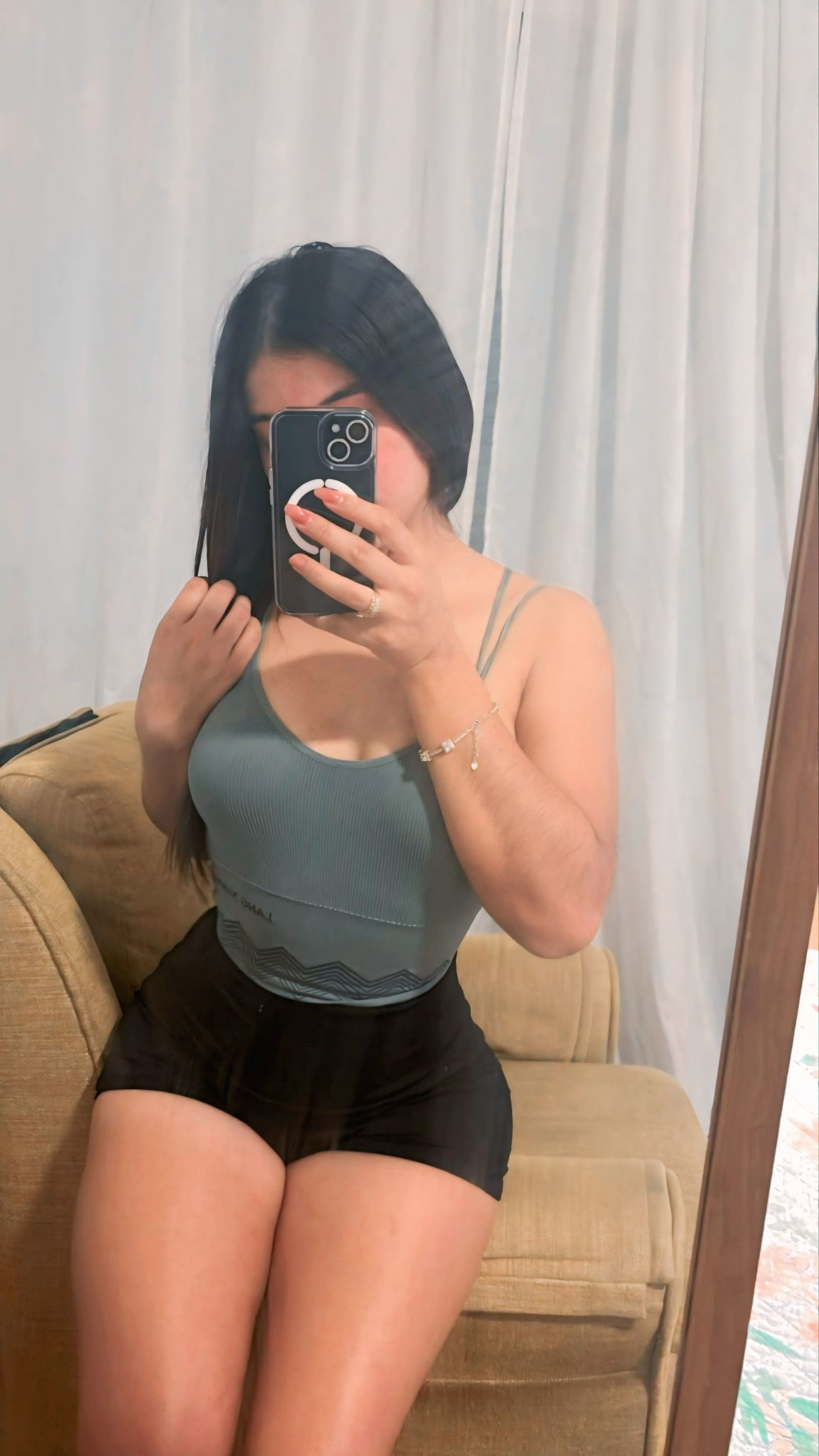 624632596|YENNIFER|Chica