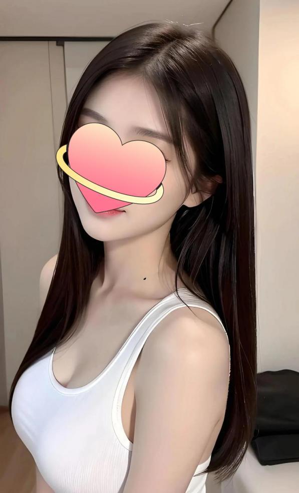 687143051|HAJAR|Chica