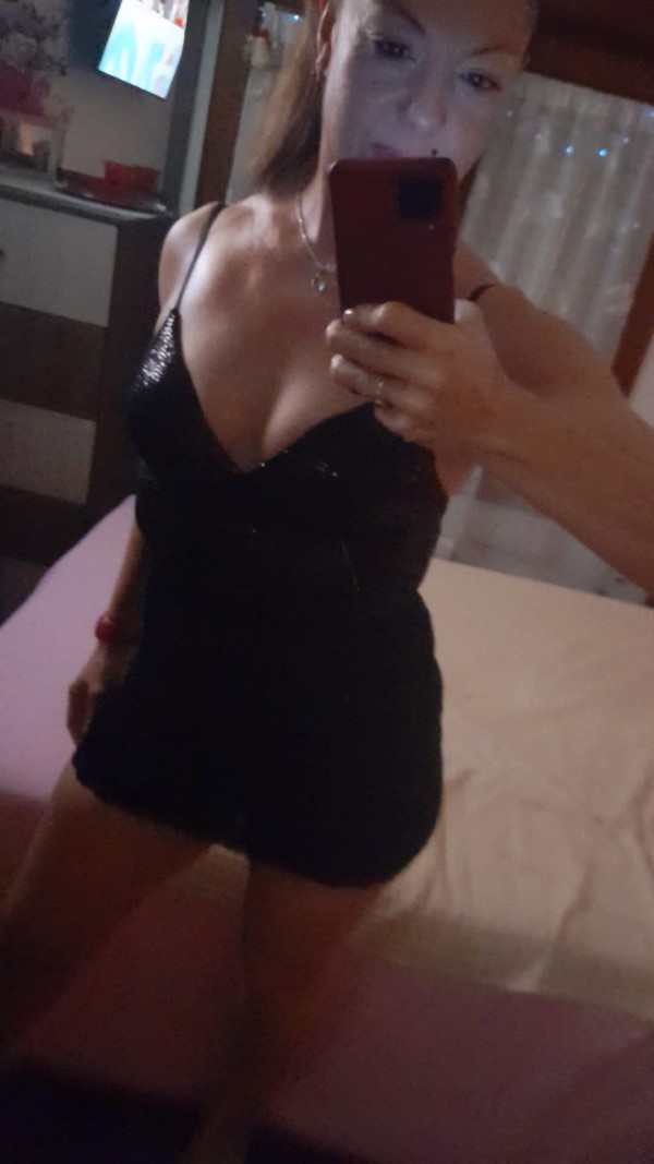 602583489|DANIELA|Chica