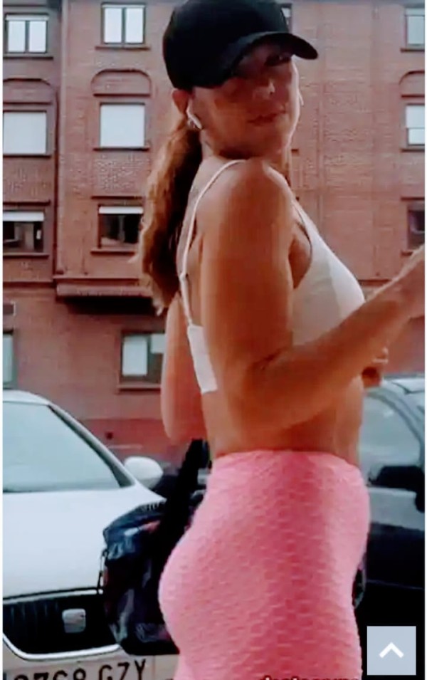 602583489|DANIELA|Chica
