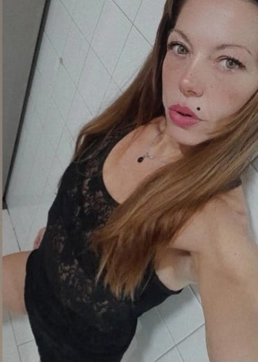 602583489|DANIELA|Chica