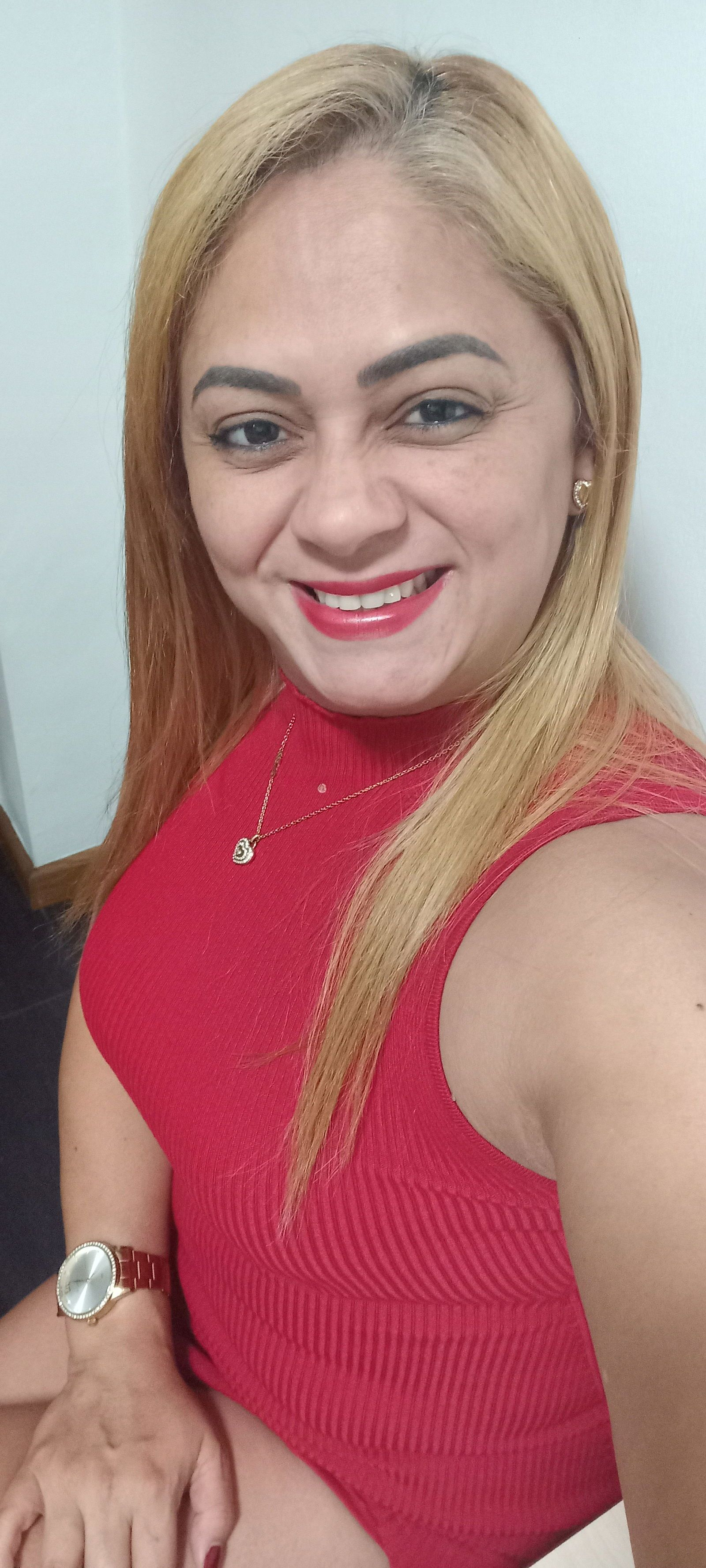 611285189|KARLIÑA|Chica