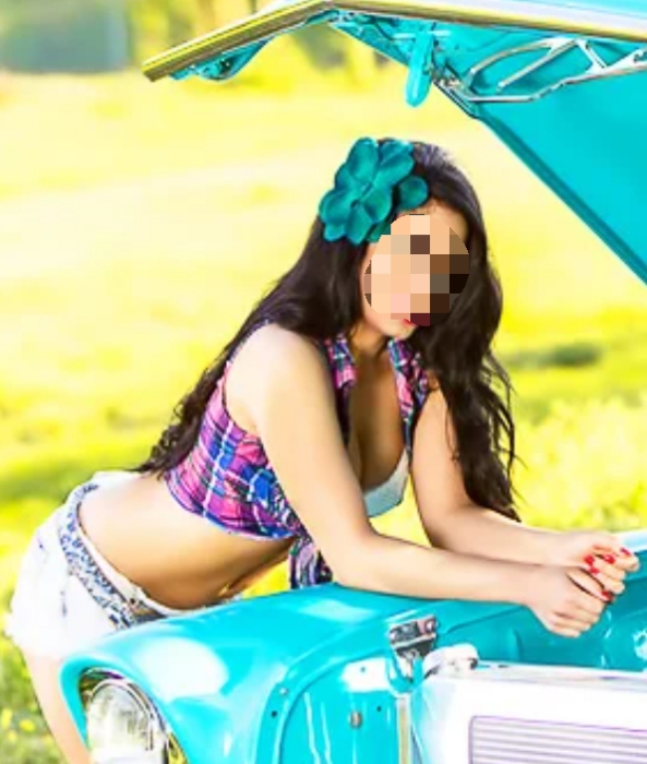 675809136|AISCHA|Chica