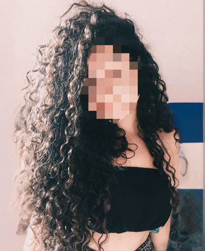 654454723|CAMILA|Chica