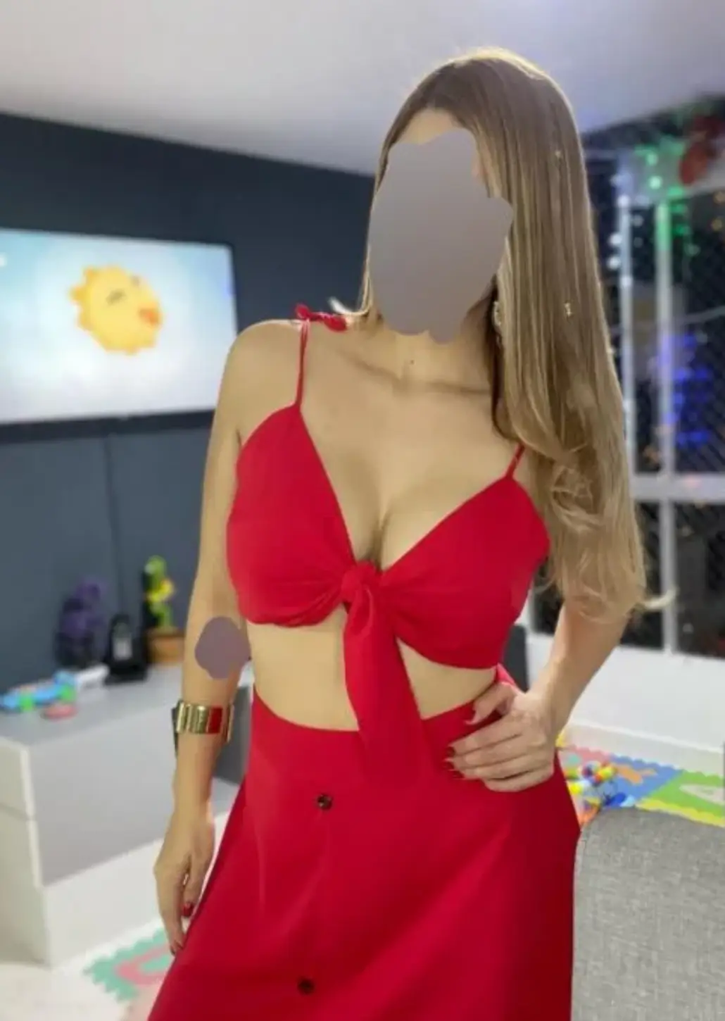 663570926|LUANA|Chica