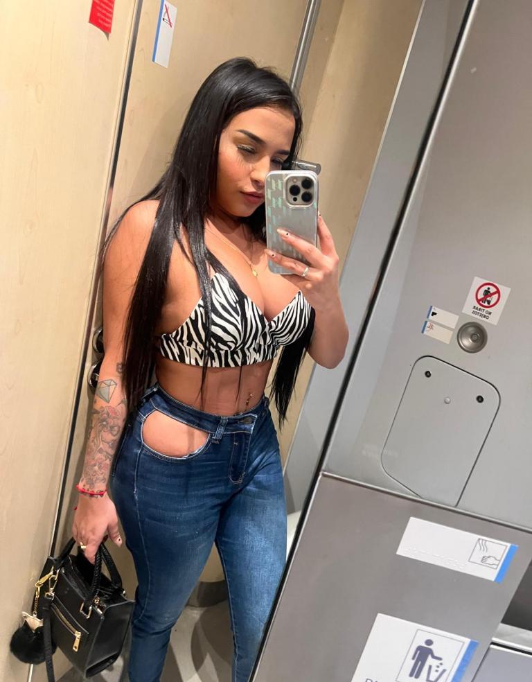 613426527|MISHEL|Chica