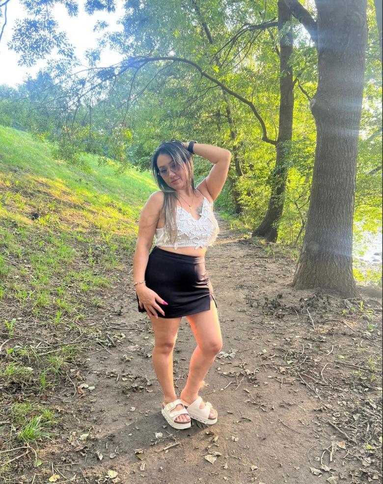 670986016|CYNTHIA|Chica