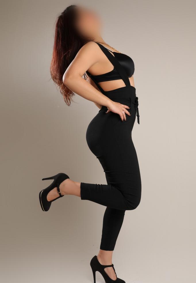 611246877|ZARHA|Chica